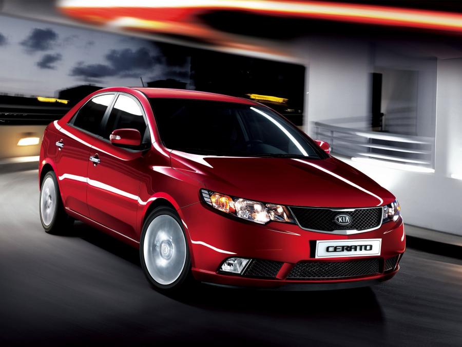  Kia Cerato 2009 года  (фото 8 из 15)